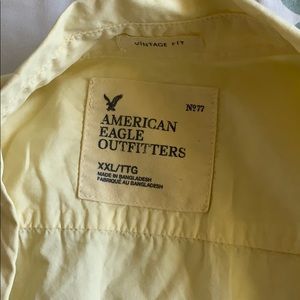 American Eagle cotton button up